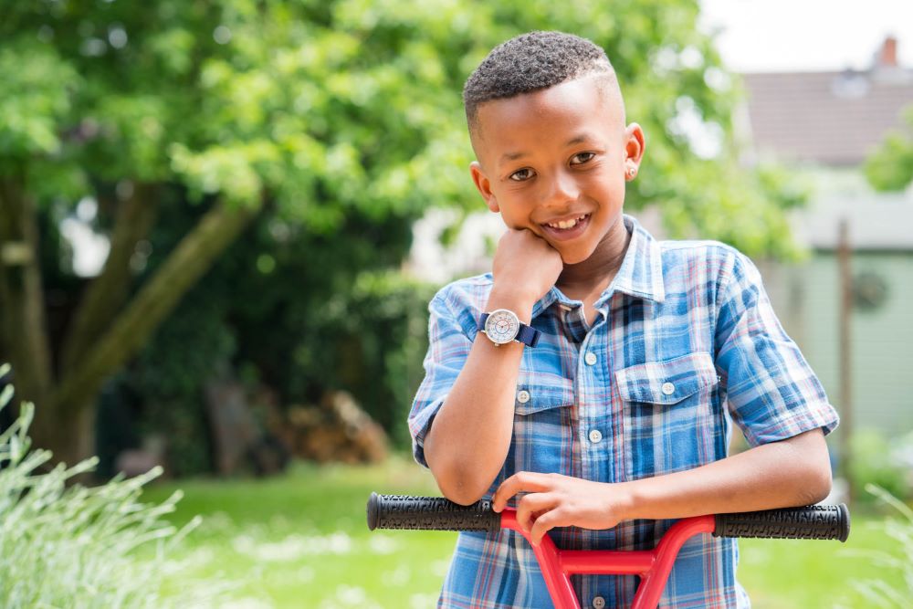 watches for children with red and blue face and navy strap
